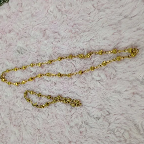 Monet Gold Rope Necklace Timeless Design - Picture 2 of 9